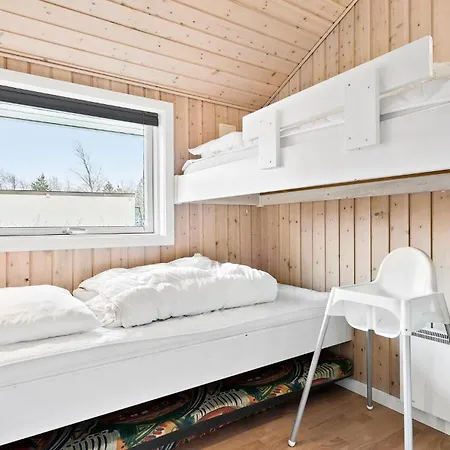 Hébergement de vacances Gorgeous In With Sauna Hemmet