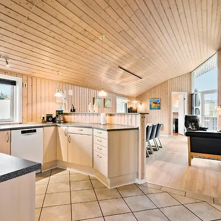 Strandhaus In Hemmet Mit Sauna Ferienhaus